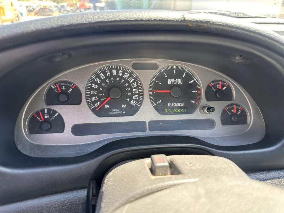 2004 Ford SN95 Mustang - Image 8 of 29