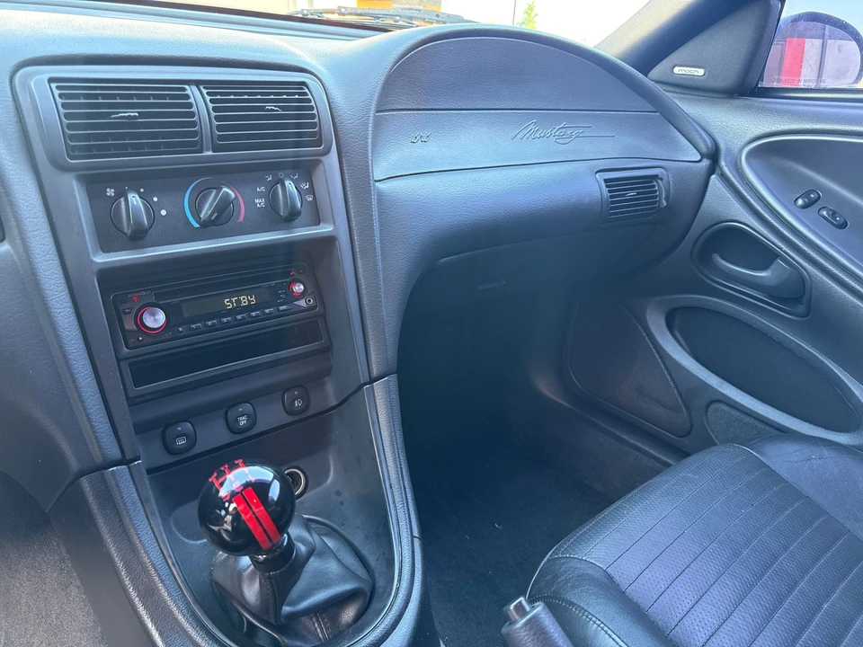 2004 Ford SN95 Mustang - Image 27 of 31