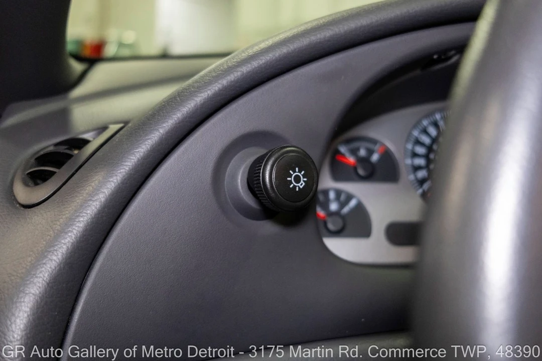 2004 Ford SN95 Mustang - Image 26 of 31