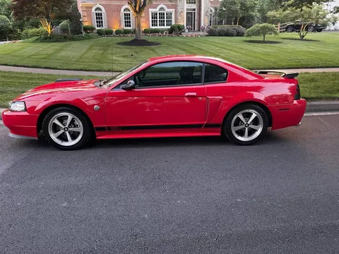 2004 Ford Mustang Mach 1
