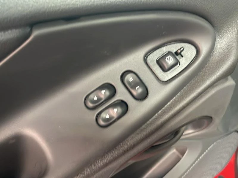 2004 Ford SN95 Mustang - Image 27 of 31