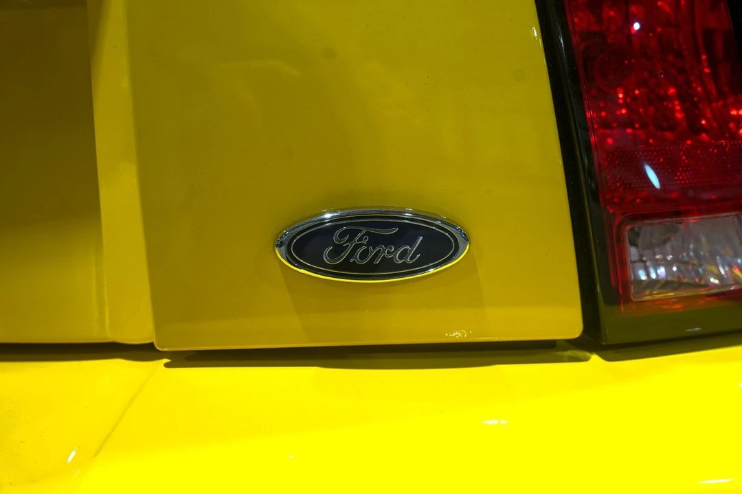 2004 Ford SN95 Mustang - Image 24 of 31