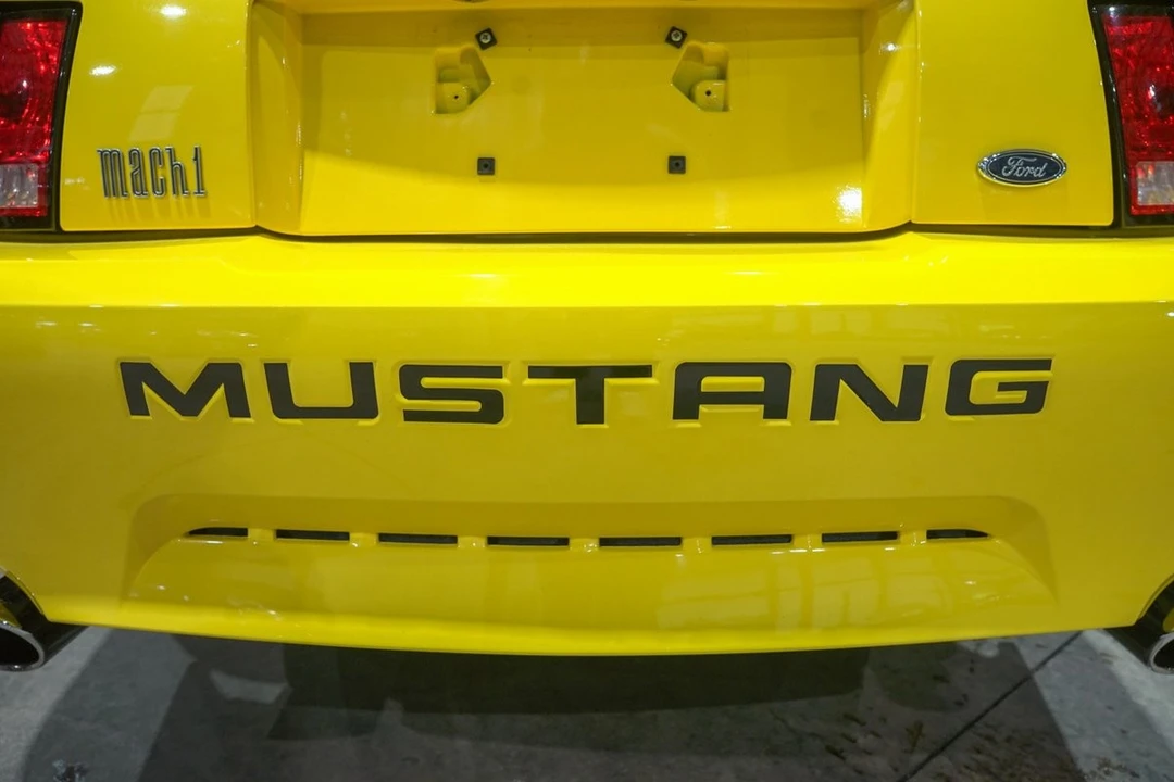 2004 Ford SN95 Mustang - Image 23 of 31