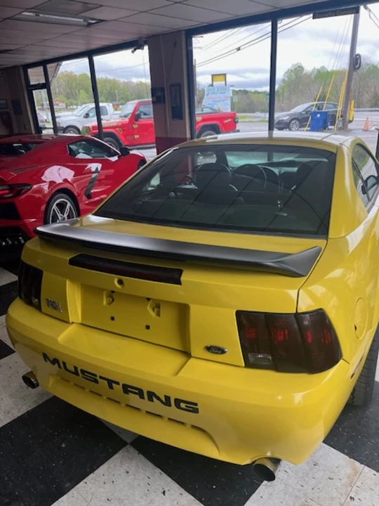 2004 Ford SN95 Mustang - Image 2 of 3