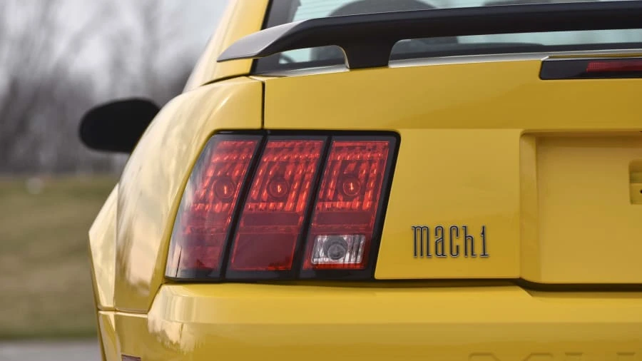 2004 Ford SN95 Mustang - Image 11 of 12