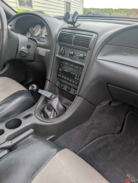 2004 Ford SN95 Mustang - Image 7 of 8