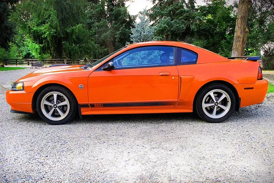 2004 Ford Mustang Mach 1