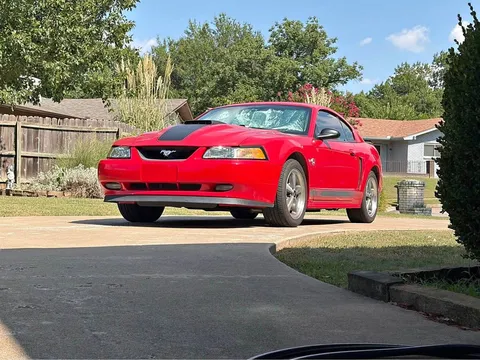 2004 Ford Mustang Mach 1