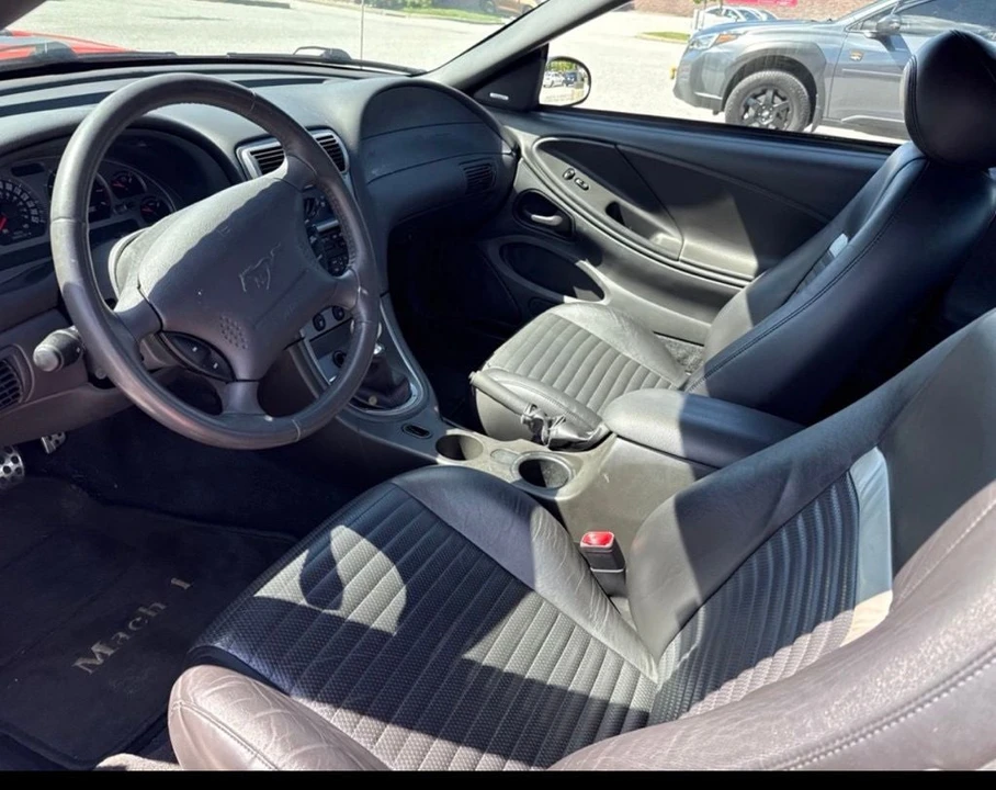 2004 Ford SN95 Mustang - Image 9 of 10