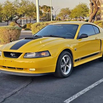 2004 Ford Mustang Mach 1 Premium Coupe