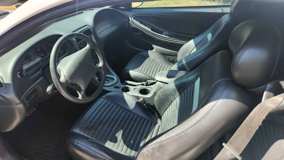 2004 Ford SN95 Mustang - Image 8 of 10