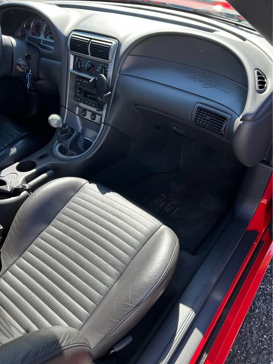 2004 Ford SN95 Mustang - Image 13 of 14