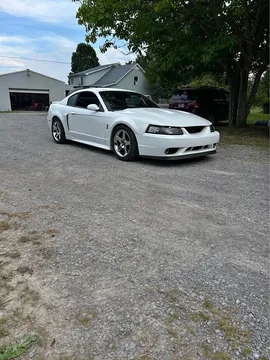 2004 Ford Mustang Mach 1 Premium Coupe 2D