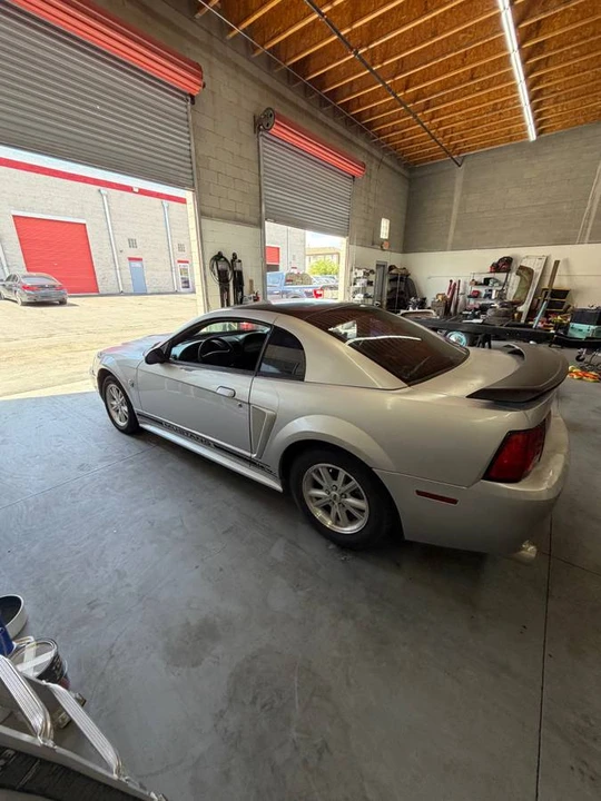 2004 Ford SN95 Mustang - Image 6 of 12