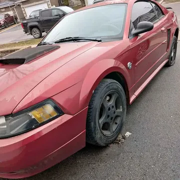 2004 Ford Mustang