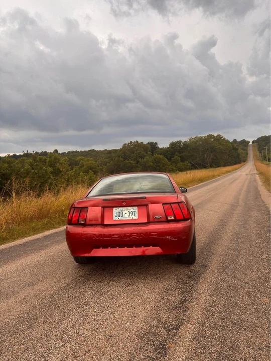 2004 Ford SN95 Mustang - Image 7 of 8