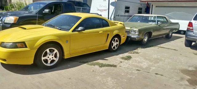 2004 Ford Mustang