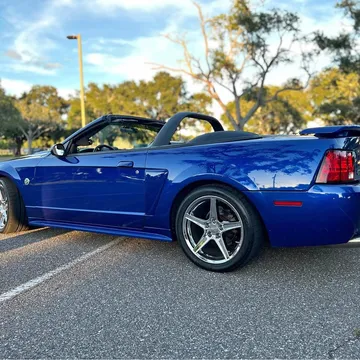2004 Ford Mustang GT