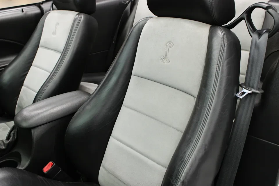 2004 Ford SN95 Mustang - Image 16 of 20