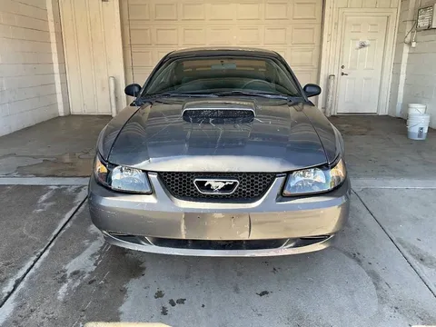 2004 Ford Mustang Base