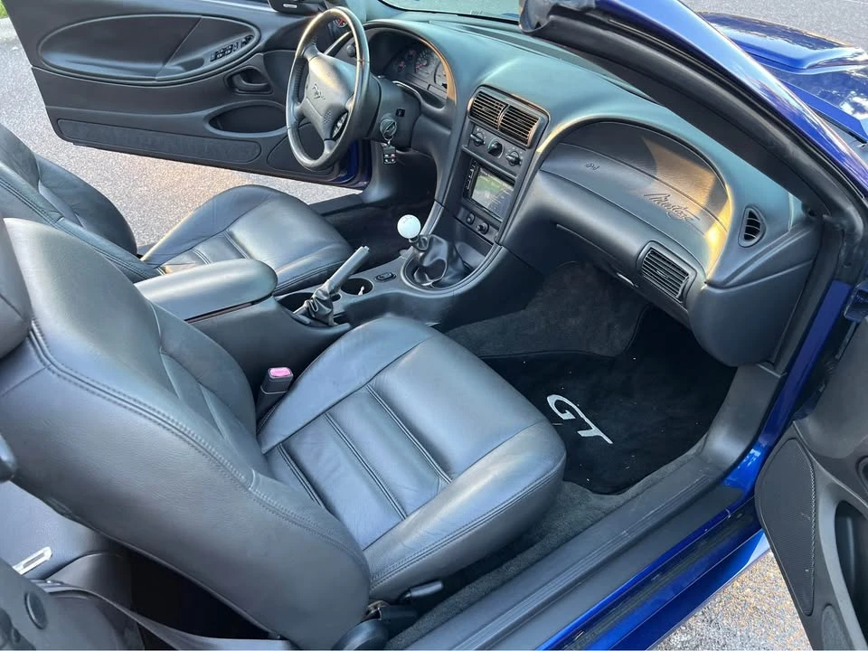 2004 Ford SN95 Mustang - Image 9 of 16