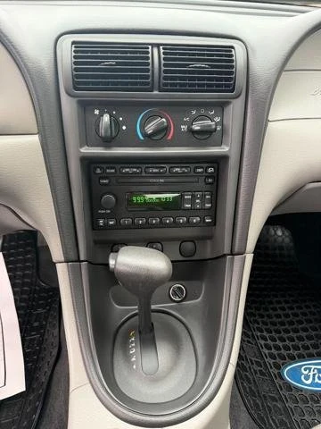 2004 Ford SN95 Mustang - Image 9 of 13