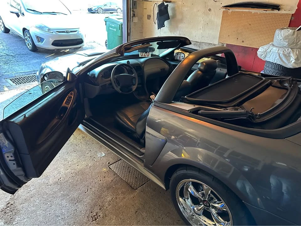 2004 Ford SN95 Mustang - Image 13 of 19