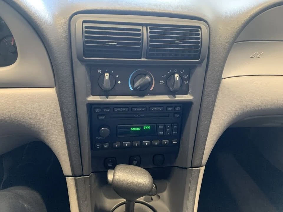 2004 Ford SN95 Mustang - Image 12 of 18