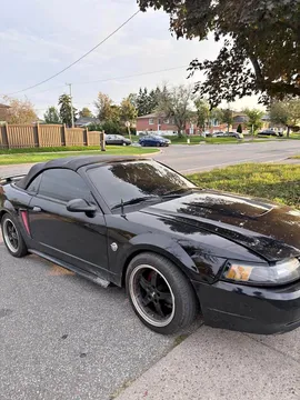 2004 Ford Mustang