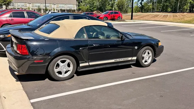 2004 Ford Mustang Premium