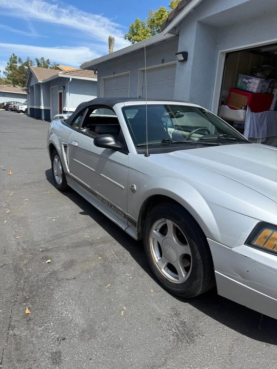 2004 Ford SN95 Mustang - Image 2 of 13