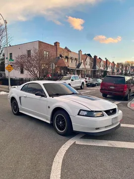 2004 Ford Mustang Premium Coupe 2D