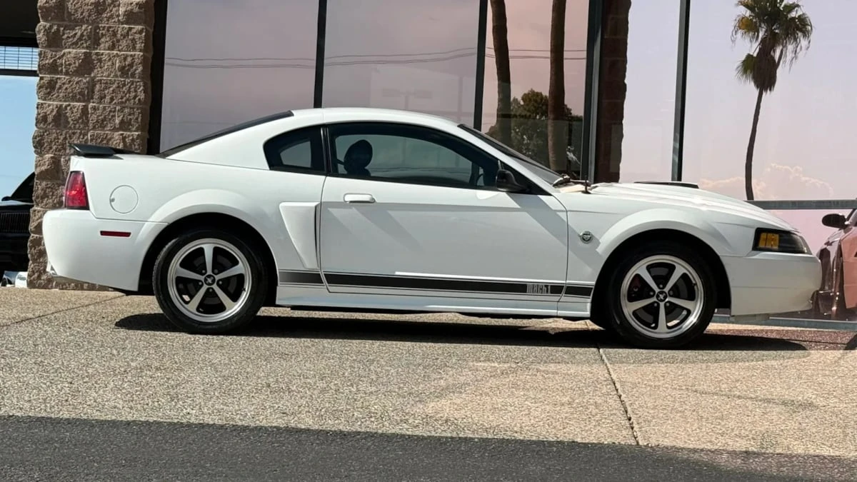 2004 Ford SN95 Mustang - Image 16 of 31