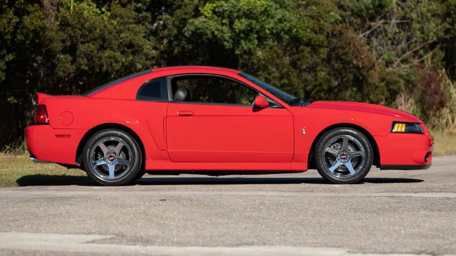 2004 Ford SN95 Mustang Cobra - Image 8 of 25