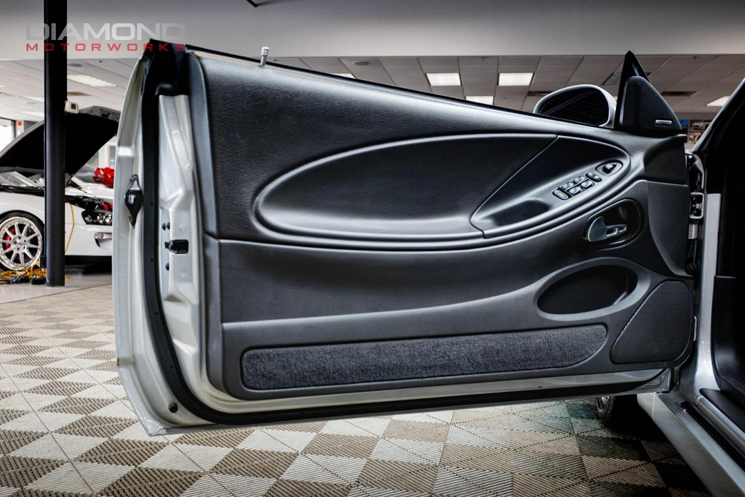 2004 Ford SN95 Mustang Cobra - Image 15 of 31