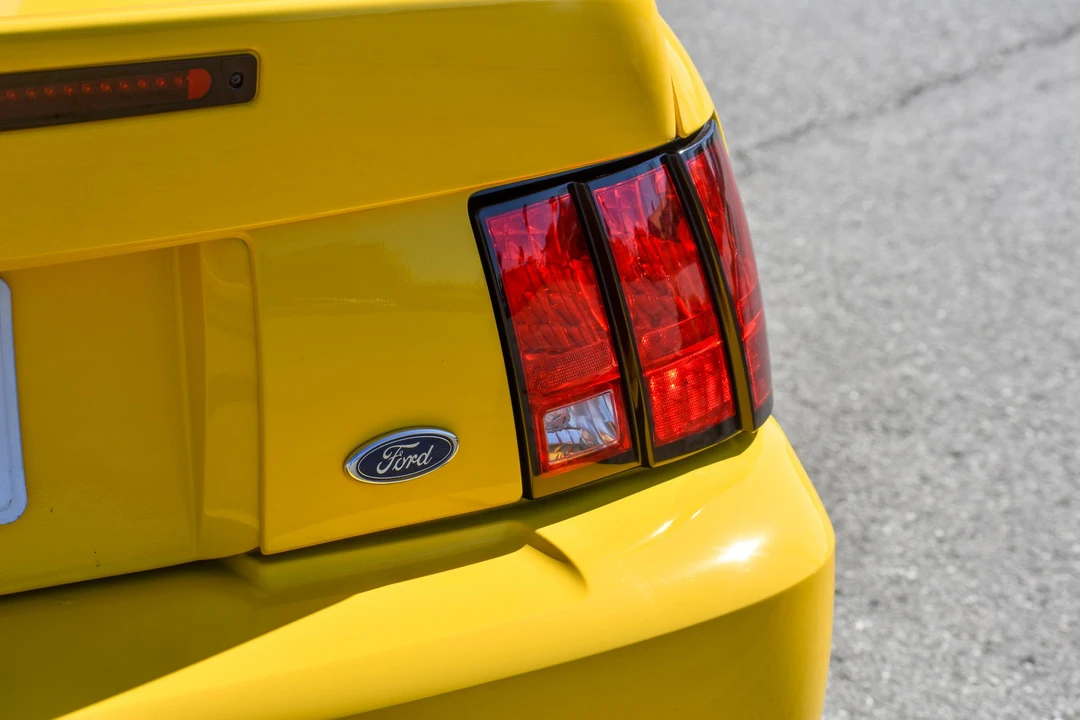 2004 Ford SN95 Mustang Cobra - Image 24 of 31