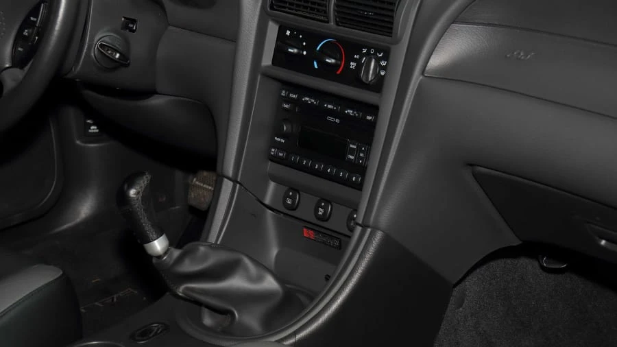 2004 Ford SN95 Mustang - Image 19 of 31