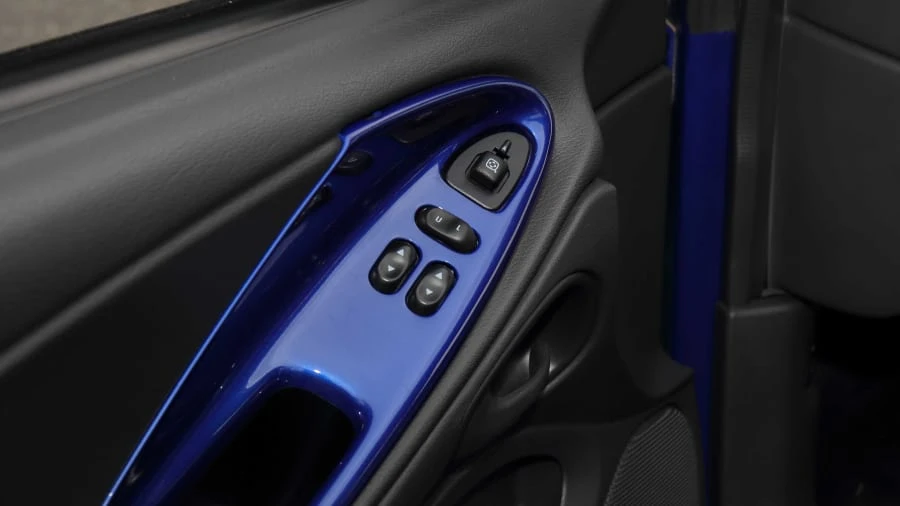 2004 Ford SN95 Mustang - Image 24 of 31