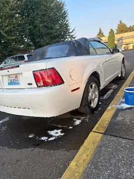 2004 Ford Mustang V6 Convertible 2D