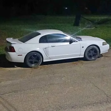 2004 Ford Mustang V6 Coupe