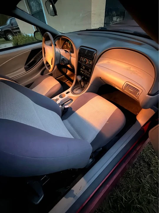 2004 Ford SN95 Mustang - Image 8 of 10