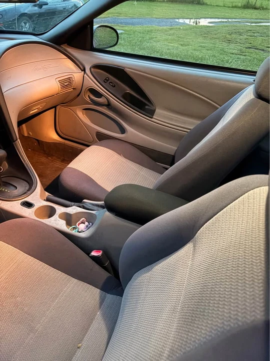 2004 Ford SN95 Mustang - Image 10 of 10