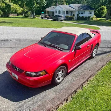 2004 Ford Mustang V6 Premium Convertible