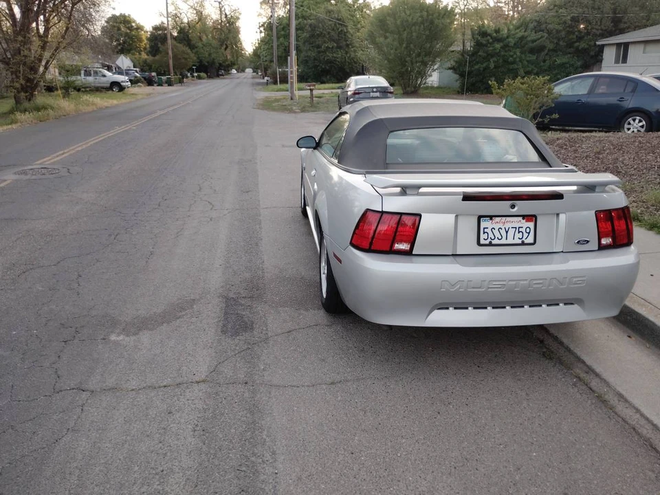 2004 Ford SN95 Mustang - Image 2 of 10