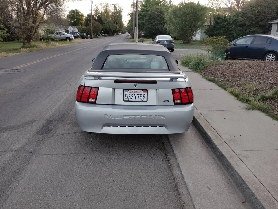 2004 Ford SN95 Mustang - Image 3 of 10
