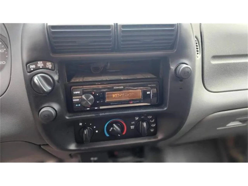 2004 Ford Ranger 3rd Gen - Image 9 of 12