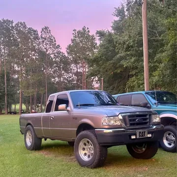 2004 Ford Ranger Super Cab XLT Pickup 2D 6 ft