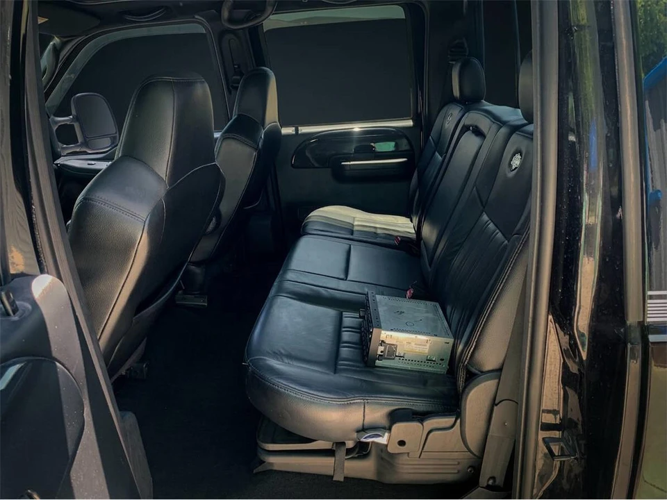 2004 Ford Super Duty 1st Gen - Image 14 of 21