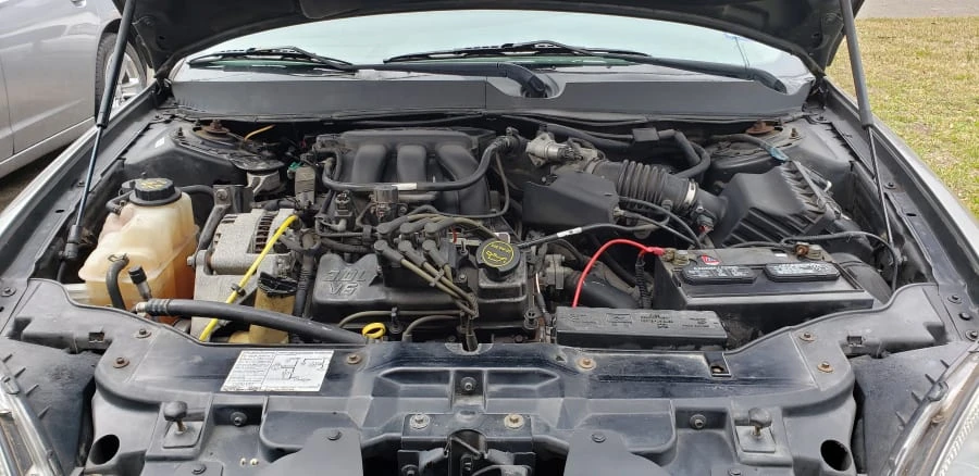 2004 Ford Taurus 4th Gen - Image 7 of 12