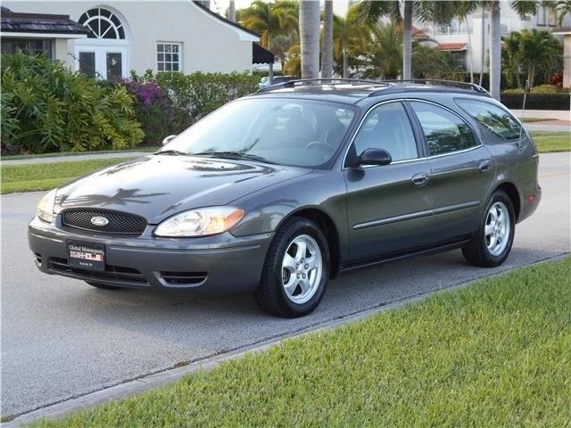2004 Ford Taurus 3rd Gen - Image 5 of 12